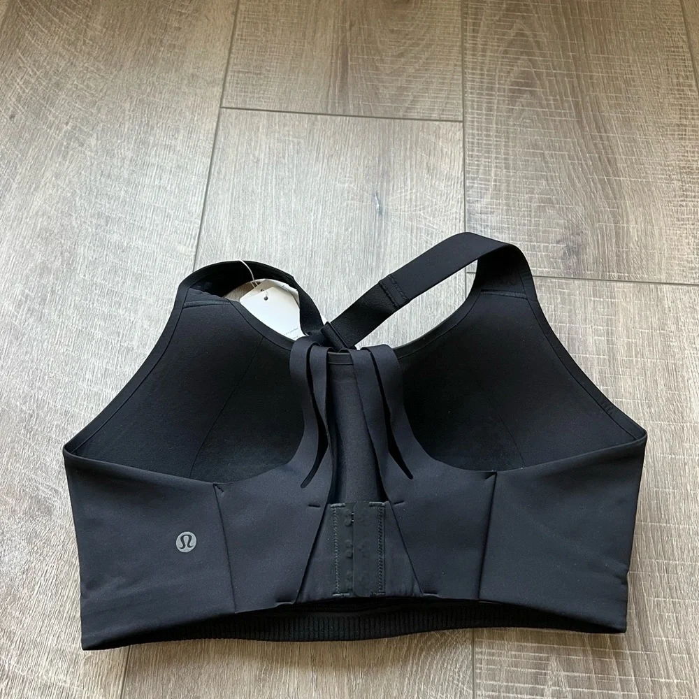 Lululemon AirSupport Bra in Black / Asphalt Grey Size 36DD